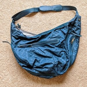 Lululemon workout bag